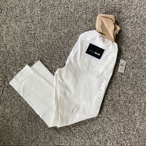 NWT Maternity Skinny Jeans